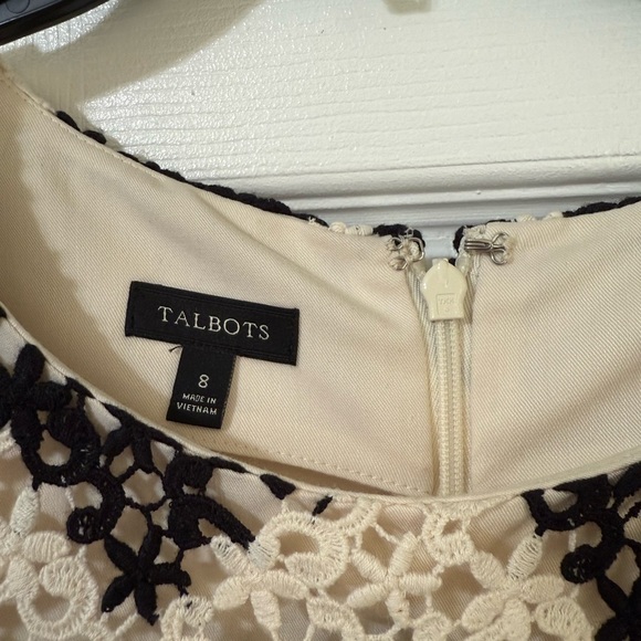 Talbot’s Women’s Black White Floral Lace Crochet Chevron Sheath Dress Career 8 - Picture 6 of 12